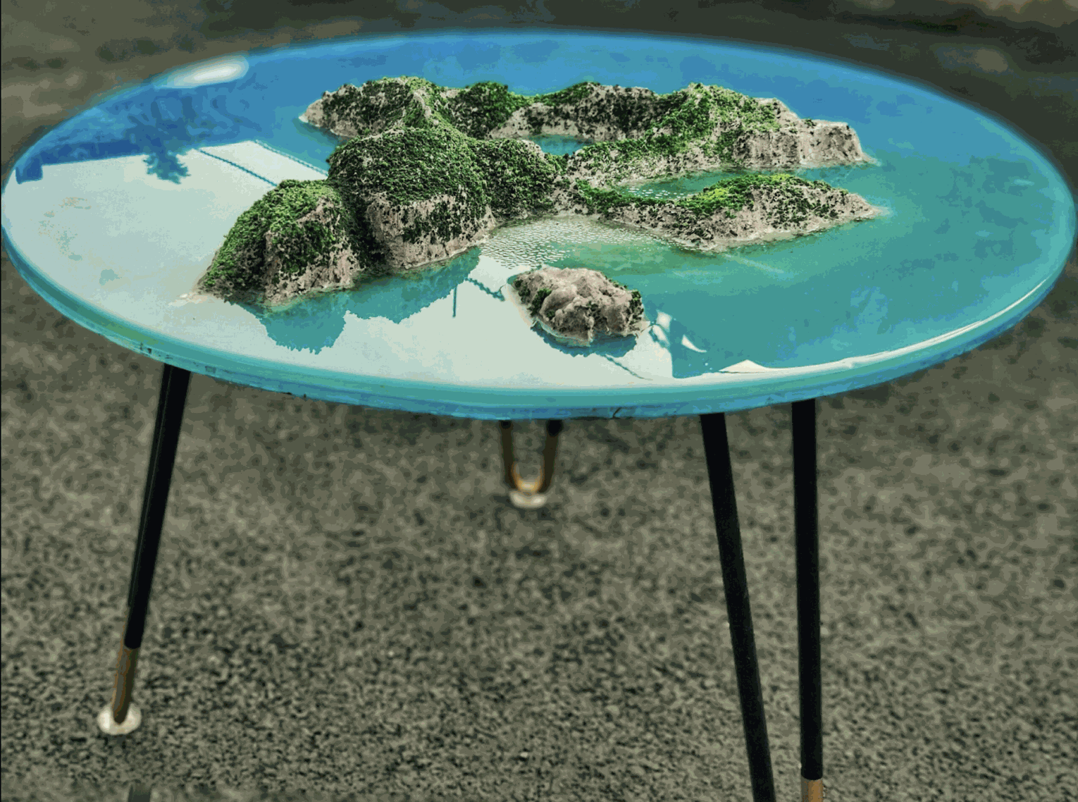 Thiết kế đơn giản của bàn Epoxy cho phép dễ dàng lau chùi