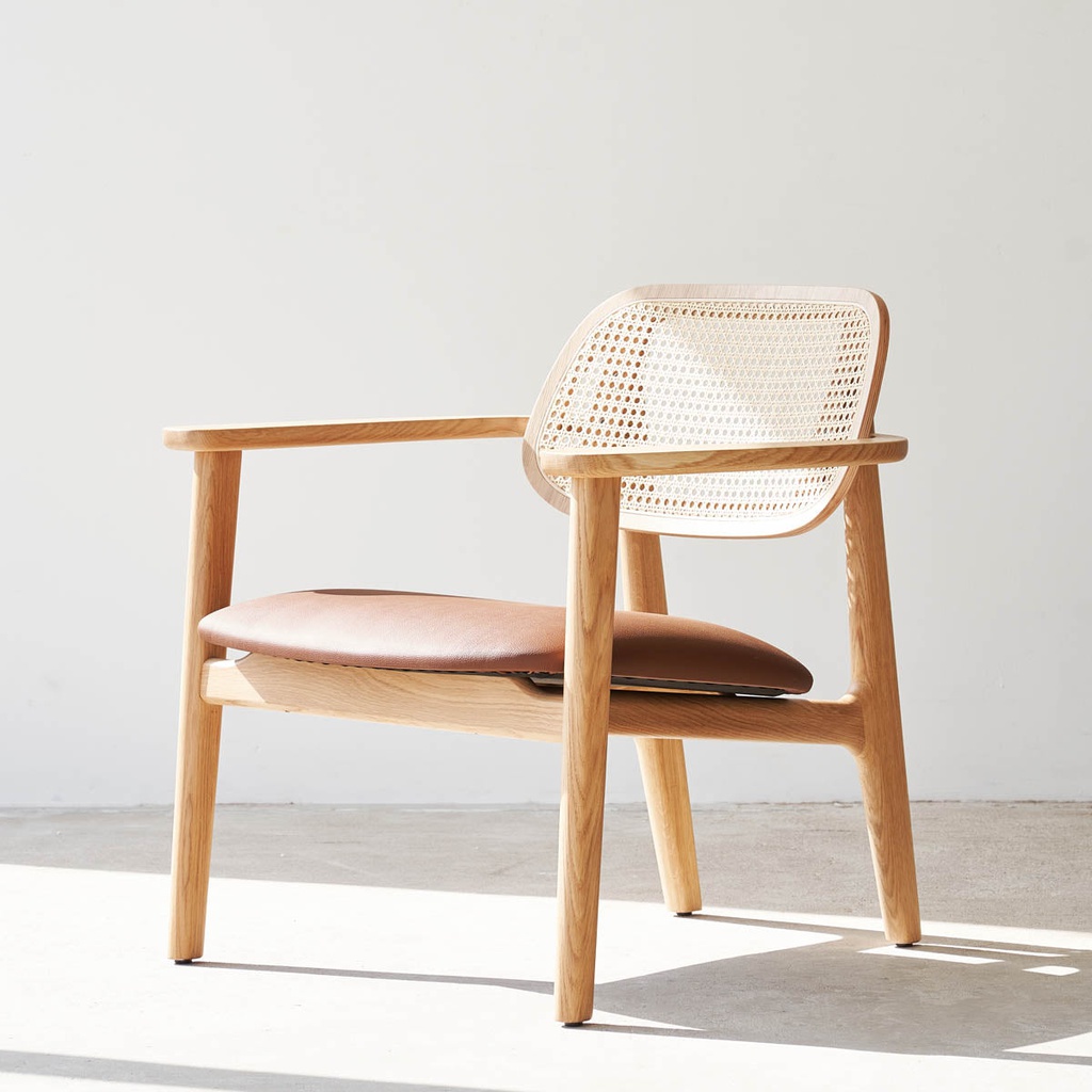 ghe-banh-go-soi-cao-73-ngang-70-rong-60-cm-16474