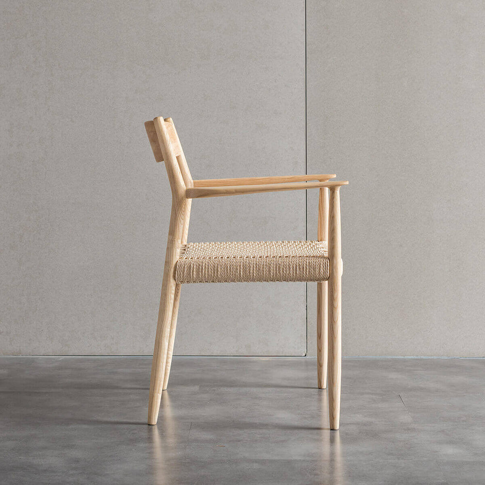 ghe-go-tan-bi-ash-cao-84-rong-58-sau-58-cm-23460