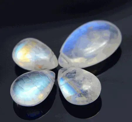 Đá Mặt Trăng (Moonstone)