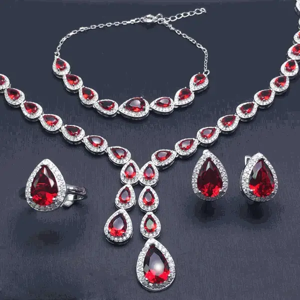 Đá Ruby (Đá Hồng Ngọc) 