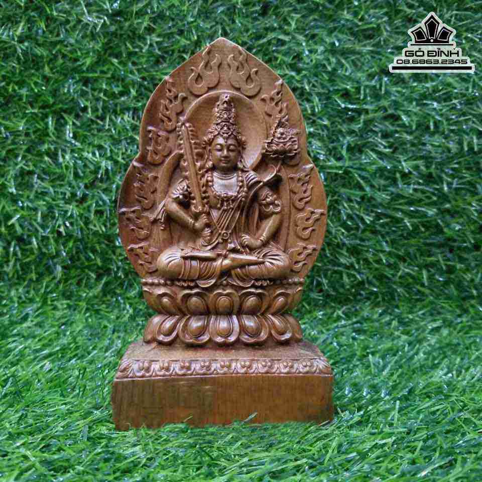 Tuong-Hu-Khong-Tang-Bo-Tat-Go-Bach-Xanh