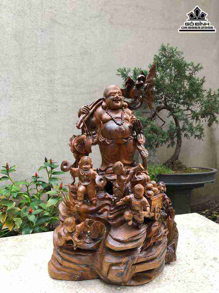 Tuong-Phat-Di-Lac-Ngu-Phuc-Go