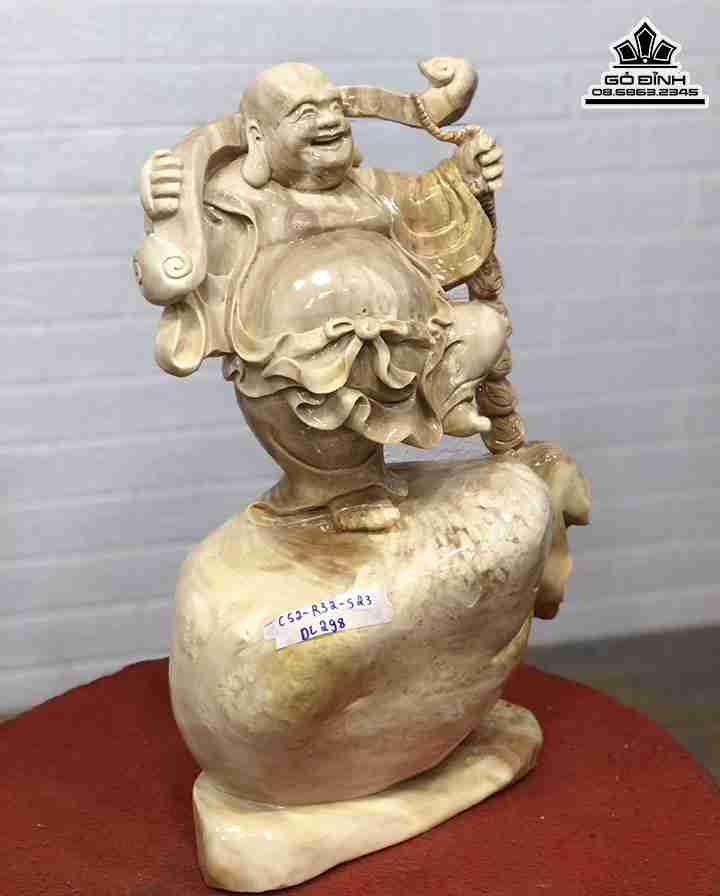 Tuong-Phat-Di-Lac-Dung-Bao-Tien-Go-Nu-Nghien