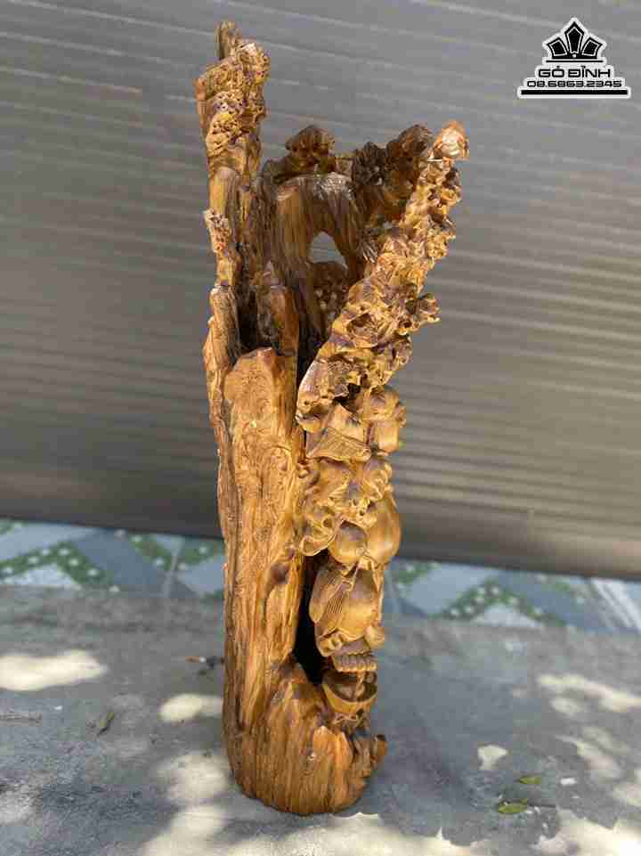 Tuong-Phat-Di-Lac-Vac-Canh-Dao-Go-Bach-Xanh