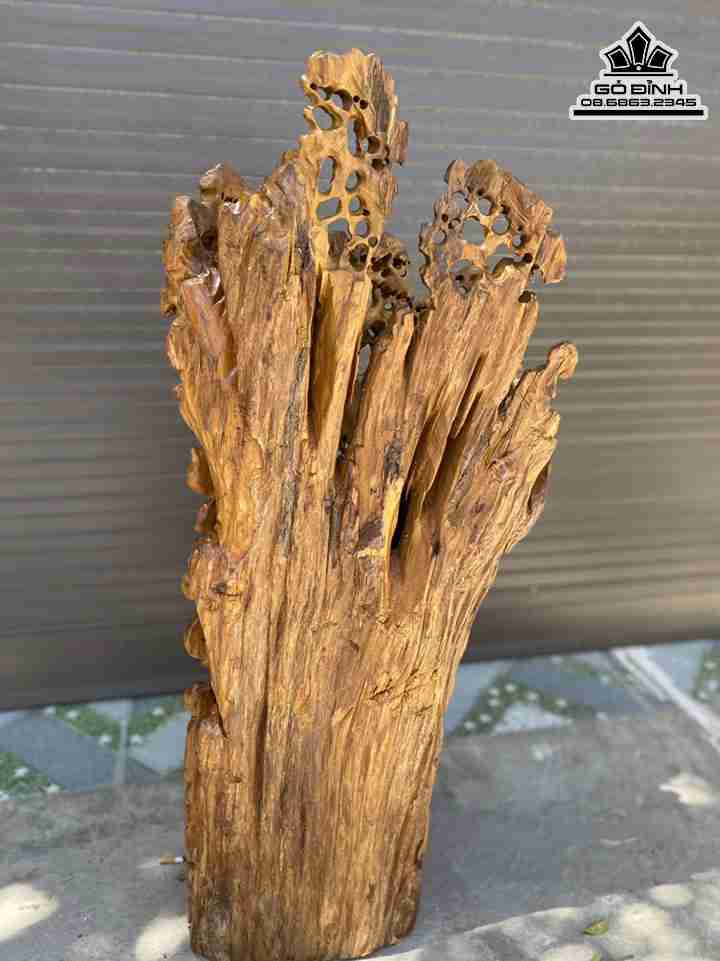 Tuong-Phat-Di-Lac-Vac-Canh-Dao-Go-Bach-Xanh