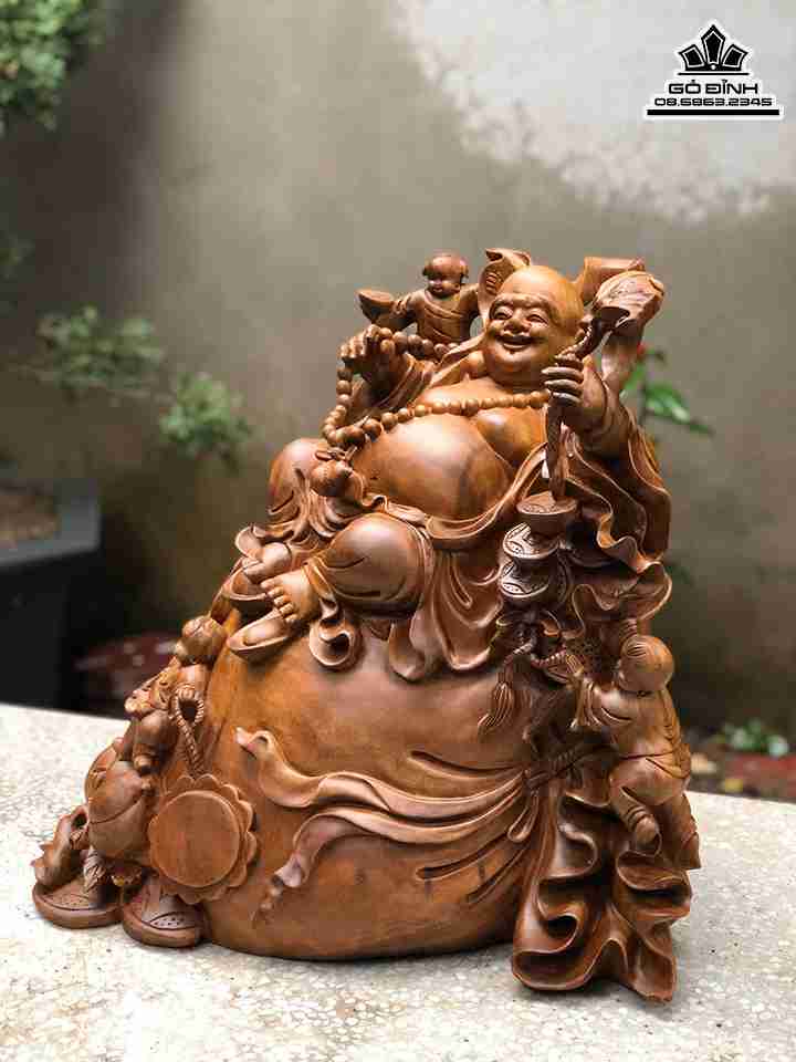 Tuong-Phat-Di-Lac-Tam-Phuc-Go-Xa-Xi-Gu-Huong-1