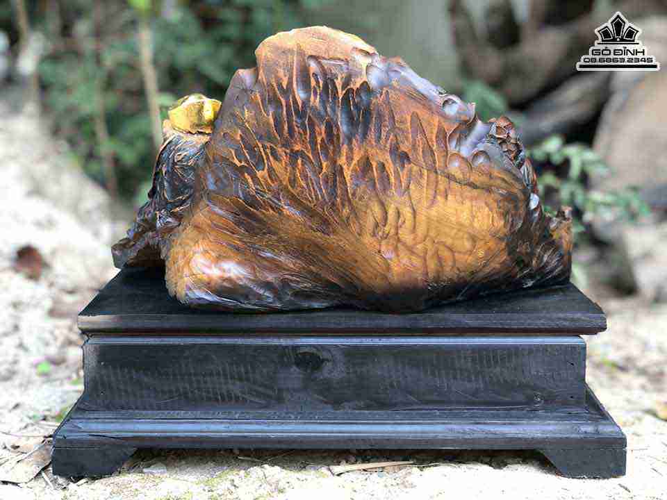 Tuong-Phat-Di-Lac-Go-Bach-Xanh-2