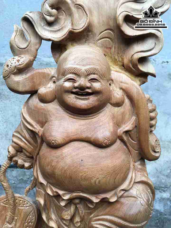 Tuong-Phat-Di-Lac-Dung-Bao-Tien-Go