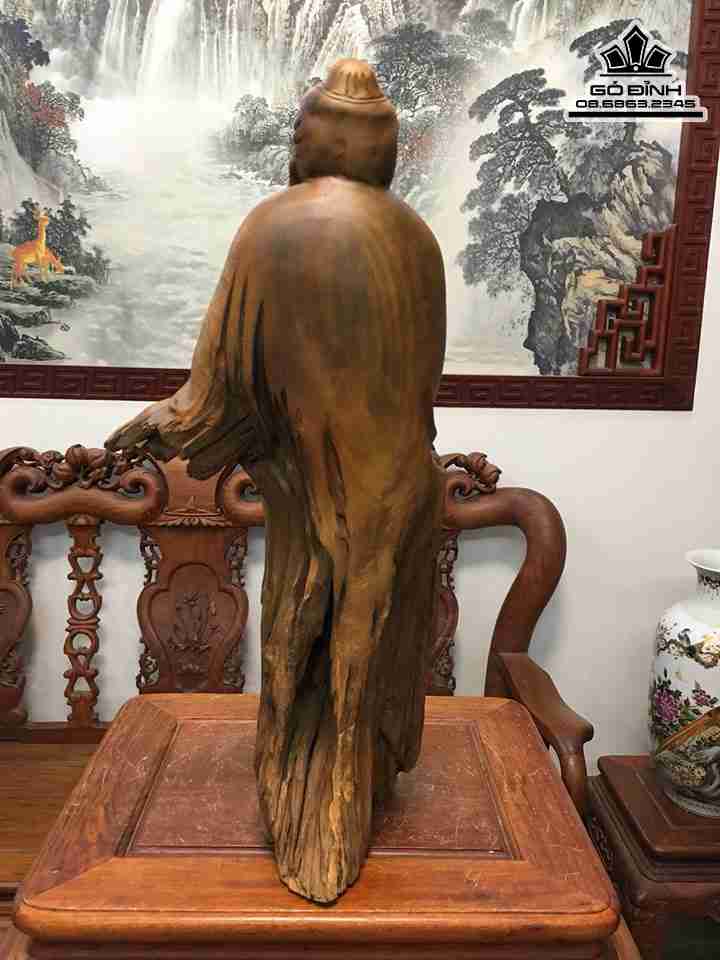 Tuong-Than-Tra-Luc-Vu-Go-Bach-Xanh