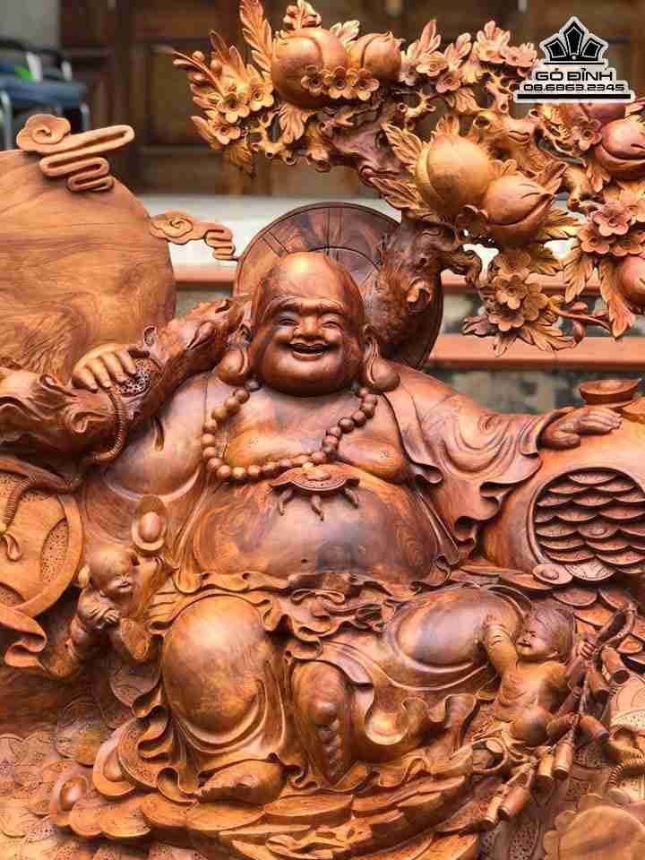 Tuong-Phat-Di-Lac-Ngoi-Go-My-Nghe