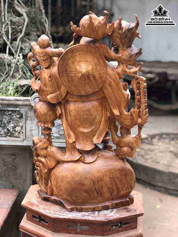 Tuong-Phat-Di-Lac-Dung-Tam-Phuc-Go-Ngoc-Am-4