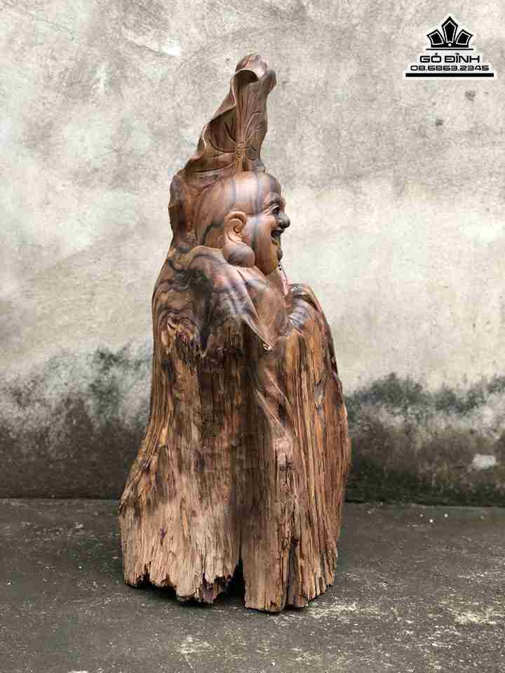 Tuong-Phat-Di-Lac-La-Sen-Go-Dep