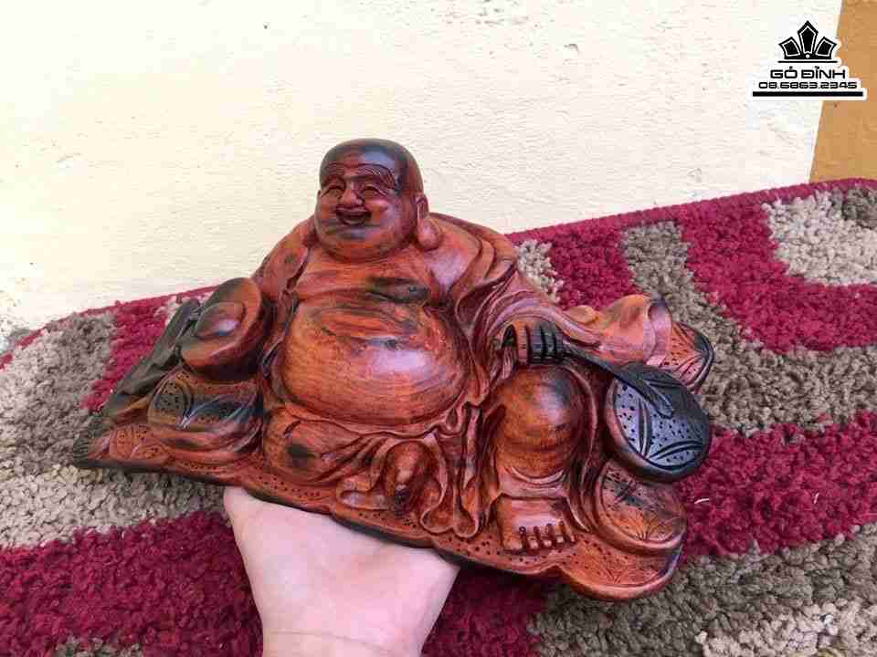 Tuong-Phat-Di-Lac-Go-My-Nghe