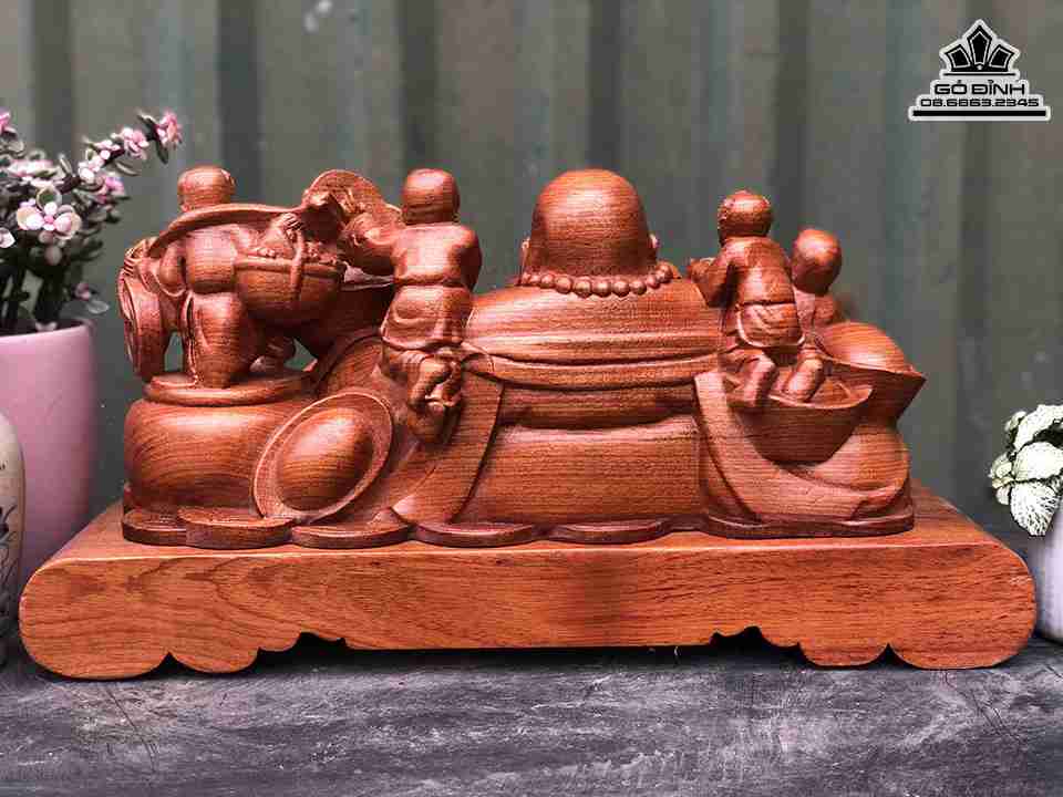 Tuong-Phat-Di-Lac-Ngu-Phuc-Go-Huong-2