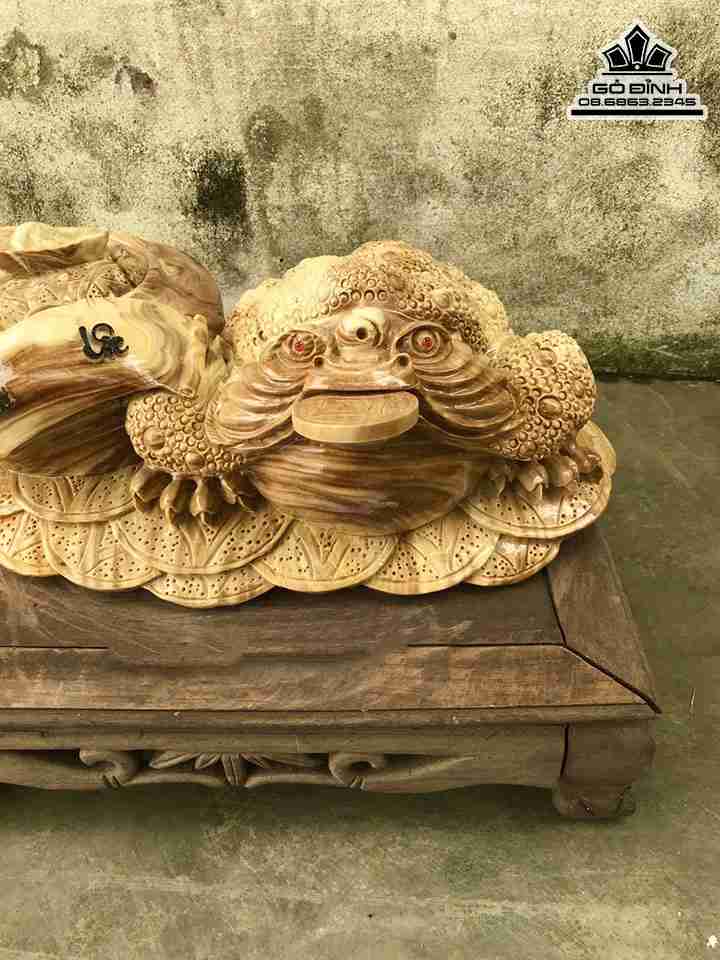 Tuong-Go-Coc-Chan-Loc