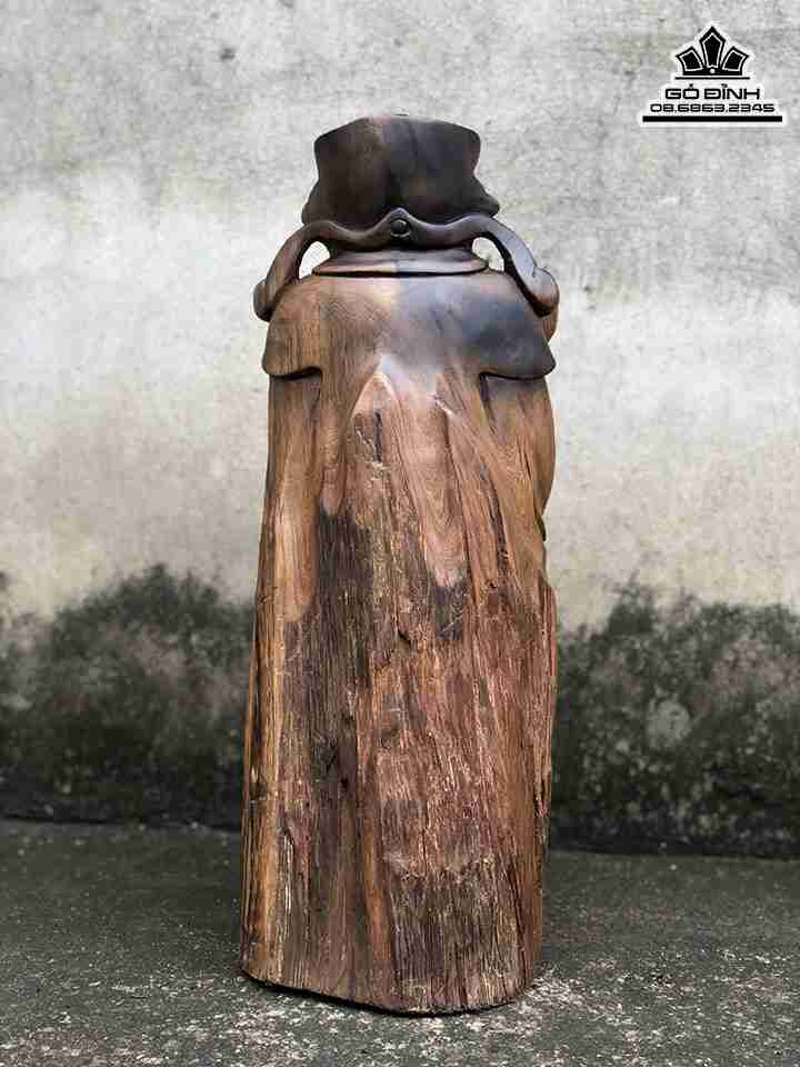 Tuong-Than-Tai-Go-Bach-Xanh