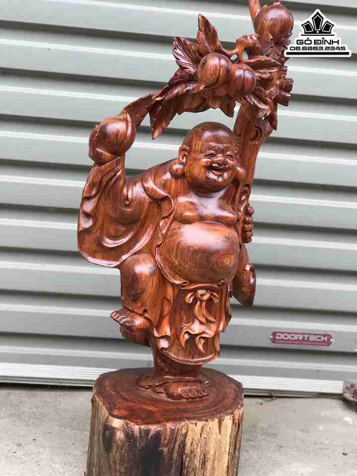 Tuong-Phat-Di-Lac-Vac-Canh-Dao-Go-Huong