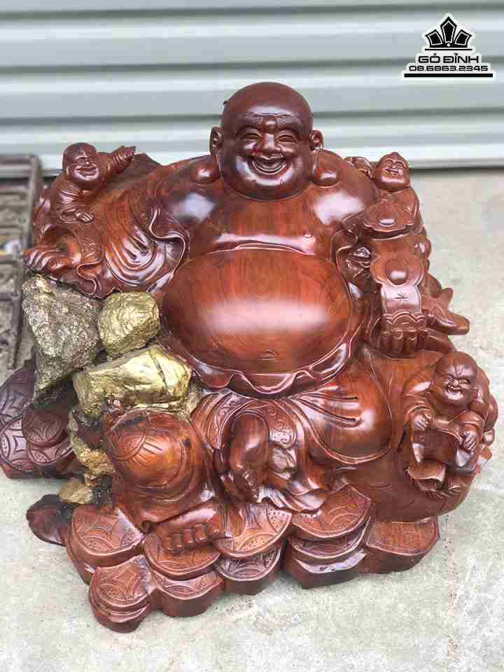 Tuong-Phat-Di-Lac-Tam-Phuc-Go