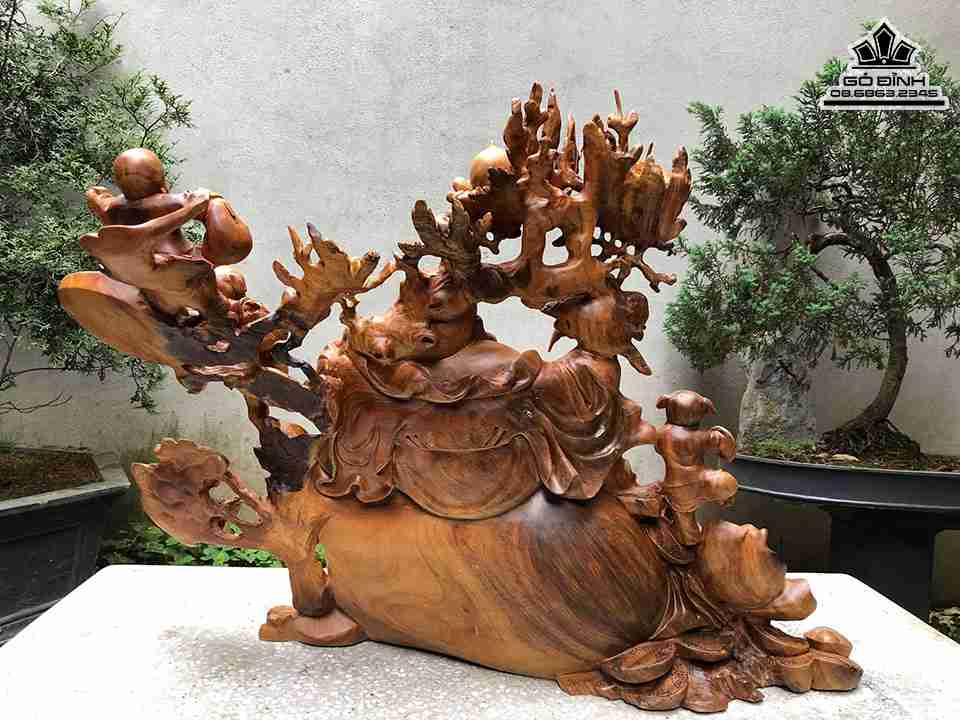 Tuong-Phat-Di-Lac-Ngoi-Ngu-Phuc-Go-Xa-Xi