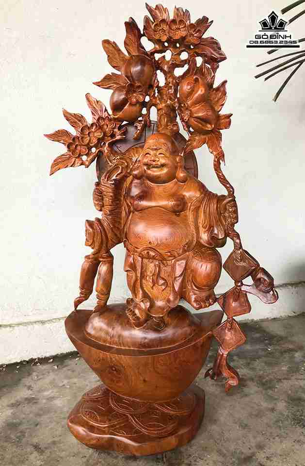 Tuong-Phat-Di-Lac-Dung-Tien-Go-Huong