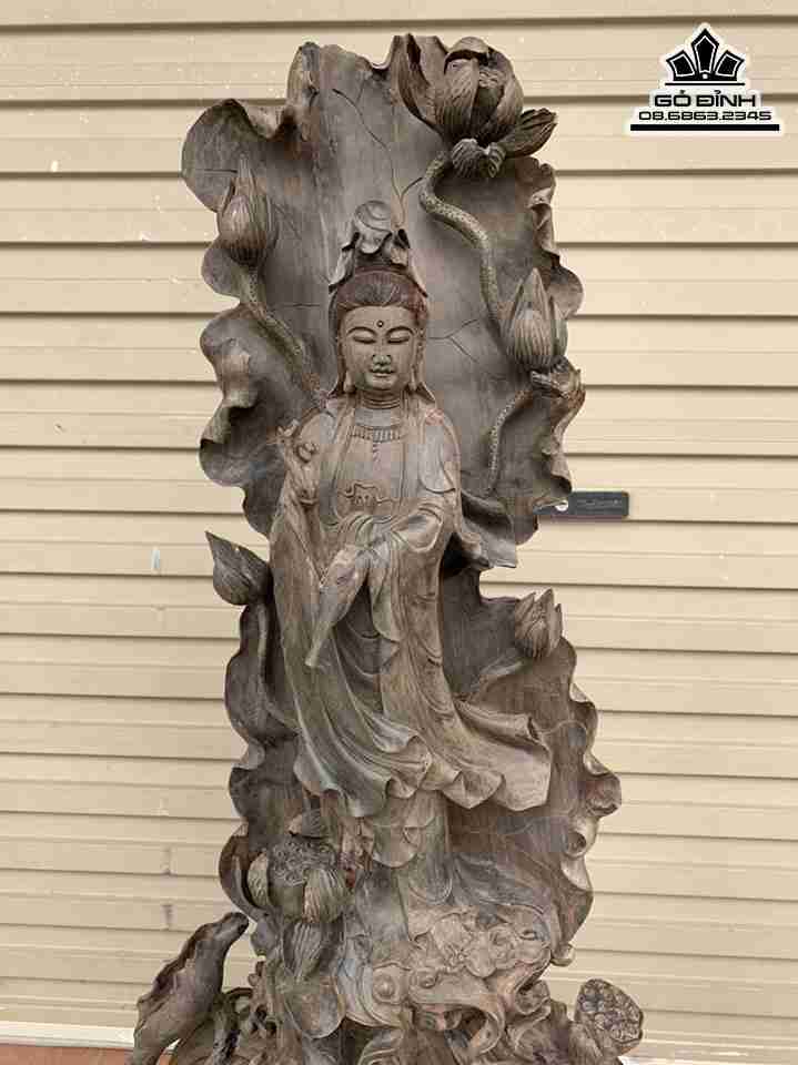 Tuong-Phat-Ba-Quan-Am-Go-Trac