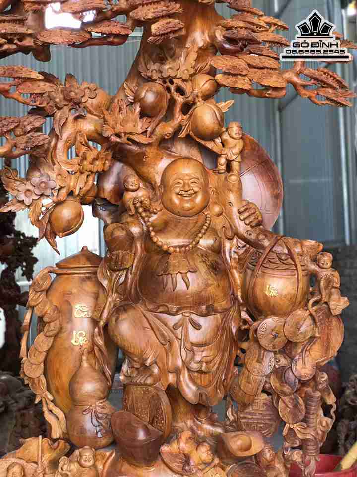 Tuong-Phat-Di-Lac-Dung-Goc-Tung-Tai-Loc