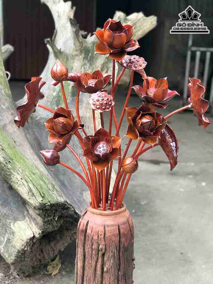 Tuong-Binh-Hoa-Sen-Go-Huong