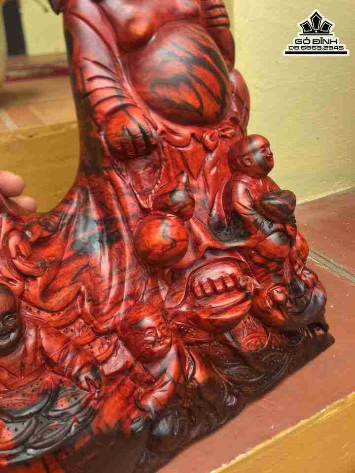 Tuong-Phat-Di-Lac-Ngu-Phuc-Go-Trac