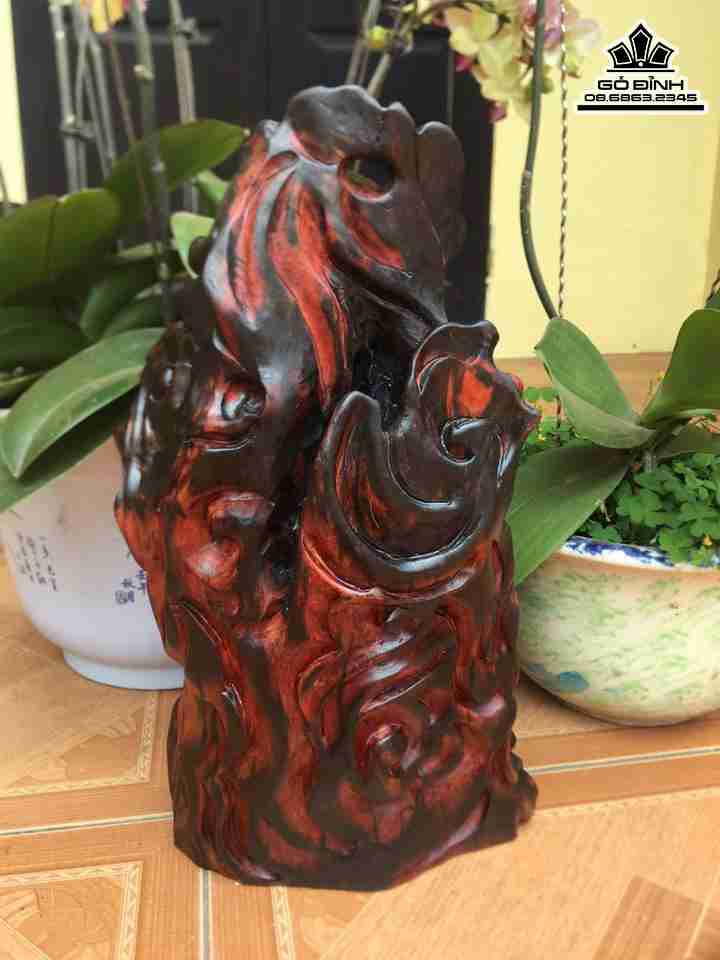 Tuong-Than-Tai-Go-Trac