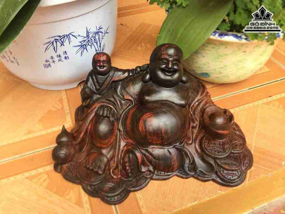 Tuong-Phat-Di-Lac-Nhat-Phuc-Go-Trac