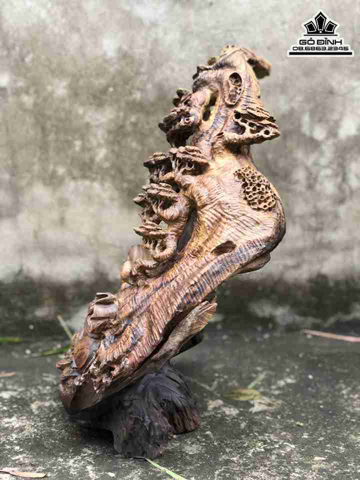 Tuong-Phat-Di-Lac-Ngoi-Goc-Tung-Go-Dep