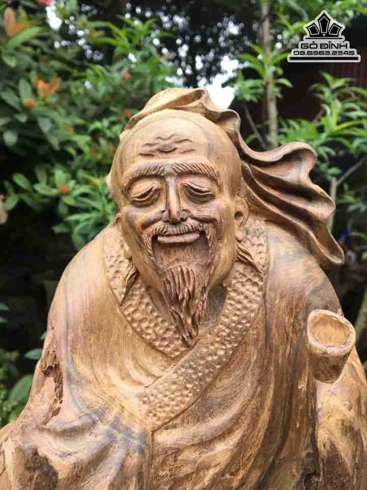 Tuong-Than-Tra-Go-Bach-Xanh