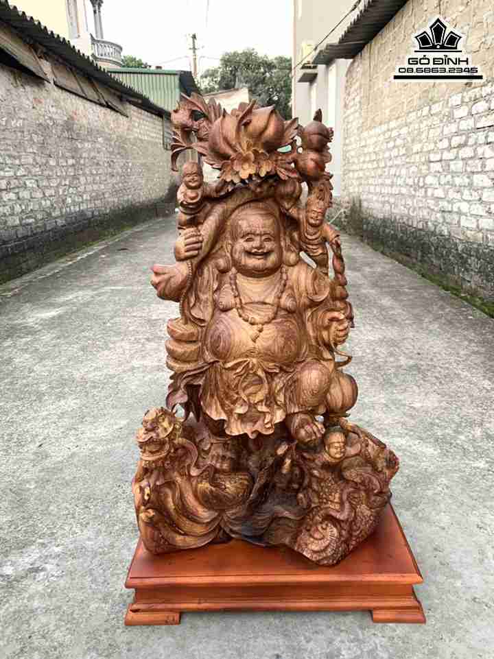 Tuong-phat-Di-Lac-Vac-Canh-Dao-Go-Cam-Long-Chuot-