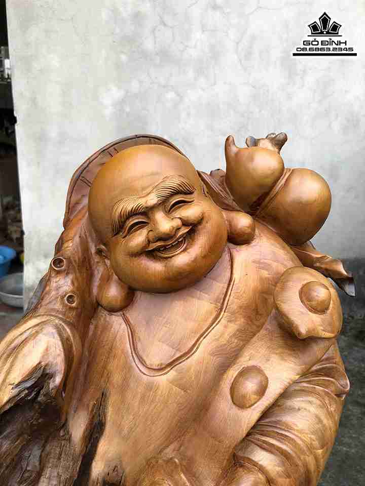 Tuong-Phat-Di-Lac-Go-Bach-Xanh