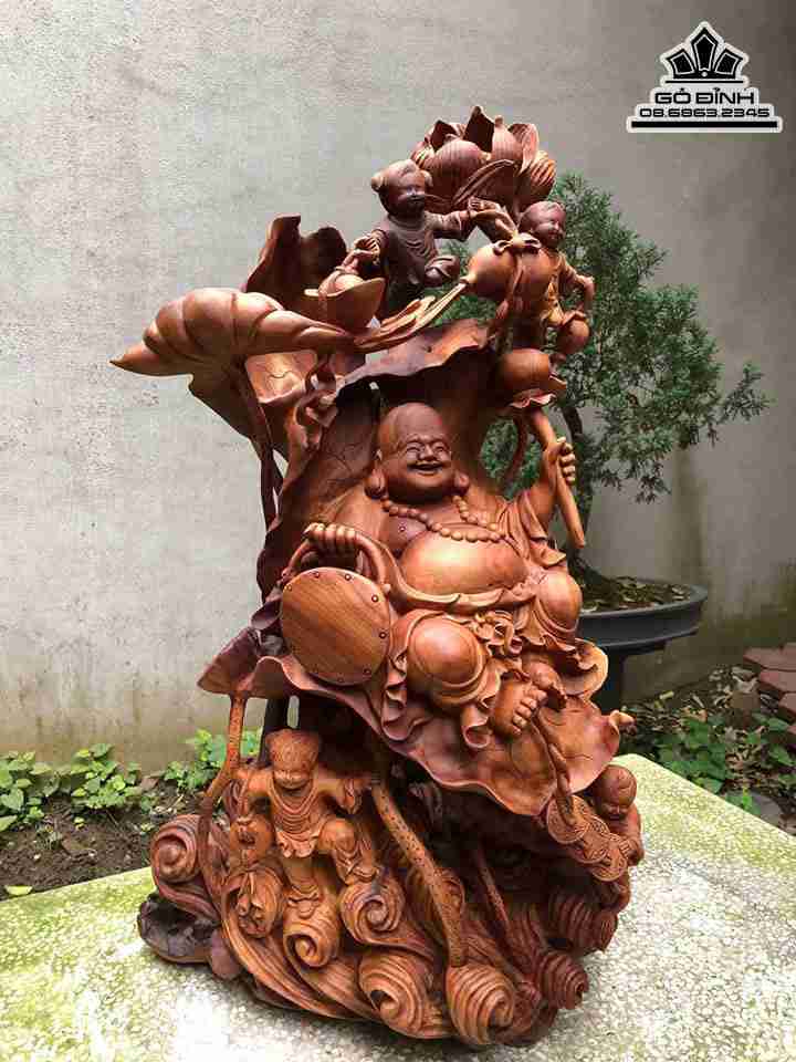 Tuong-Go-Phat-Di-Lac-Ngoi-La-Sen