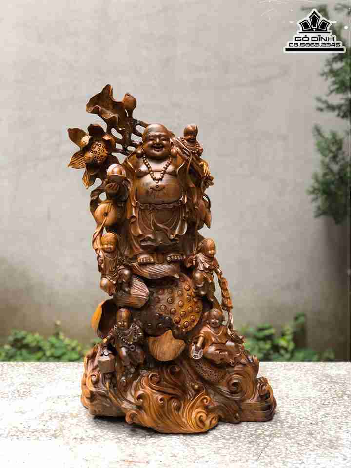 Tuong-Phat-Di-Lac-Ngu-Phuc-Go-Bach-Xanh