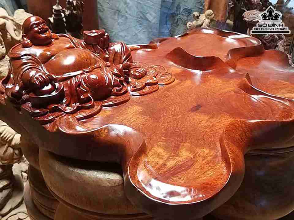 Khay-Tra-Phat-Di-Lac-Go