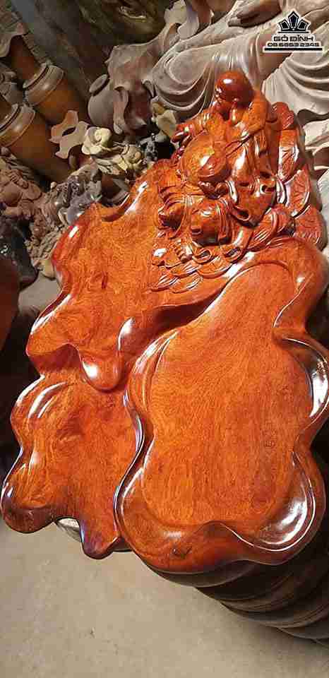 Khay-Tra-Phat-Di-Lac-Go-Huong