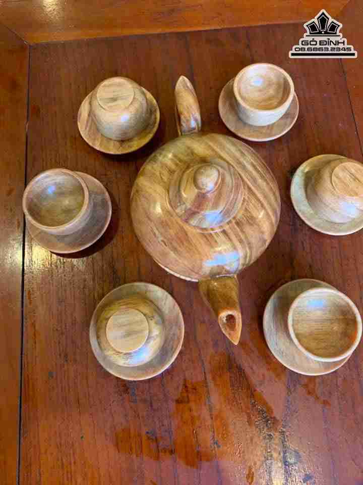 Bo-Am-Chen-Go-Huyet-Long