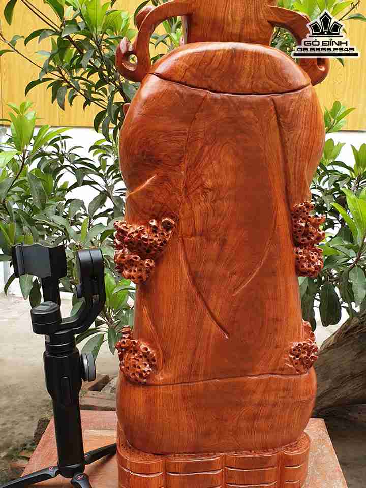 Tuong-Than-Tai-Go-Huong