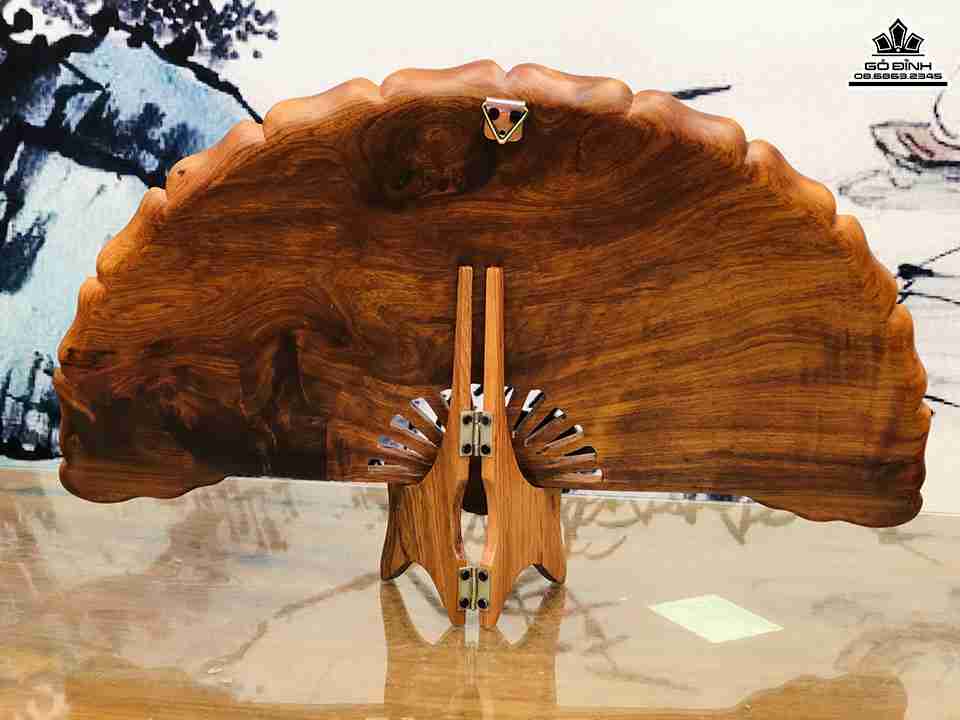 Quat-Phu-The-Khong-Tuoc-Go-Huong-Viet