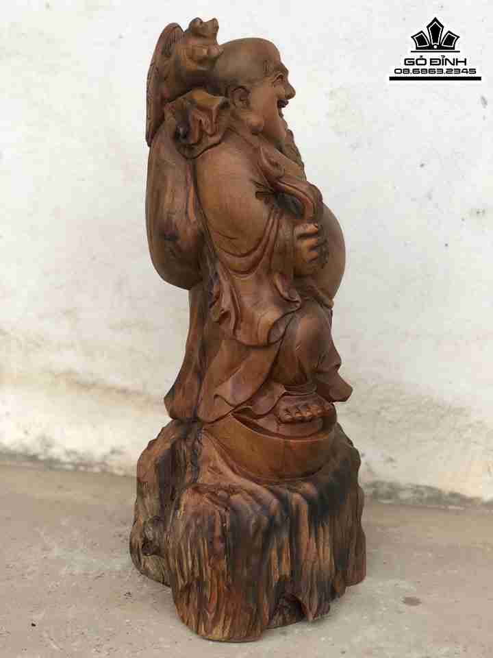 Tuong-Phat-Di-Lac-Dung-Tien-Go-Bach-Xanh