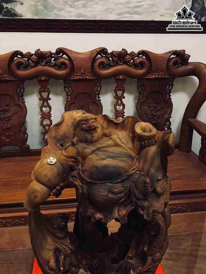 Tuong-Phat-Di-Lac-Hoan-Hi-Go-Bach-Xanh1