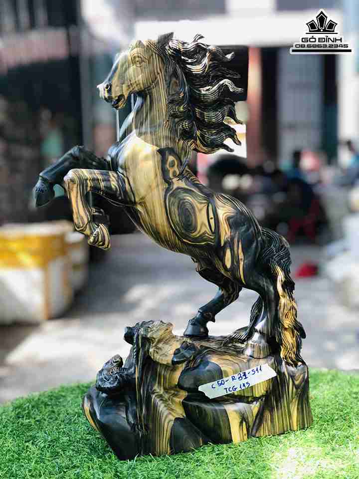 Tuong-Nhat-Ma-Phi-Thien-Go-Cam-Thi-Xanh1