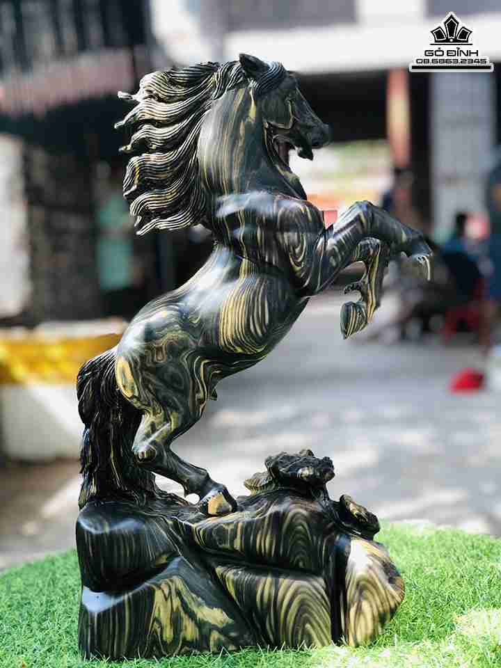 Tuong-Nhat-Ma-Phi-Thien-Go-Cam-Thi-Xanh-