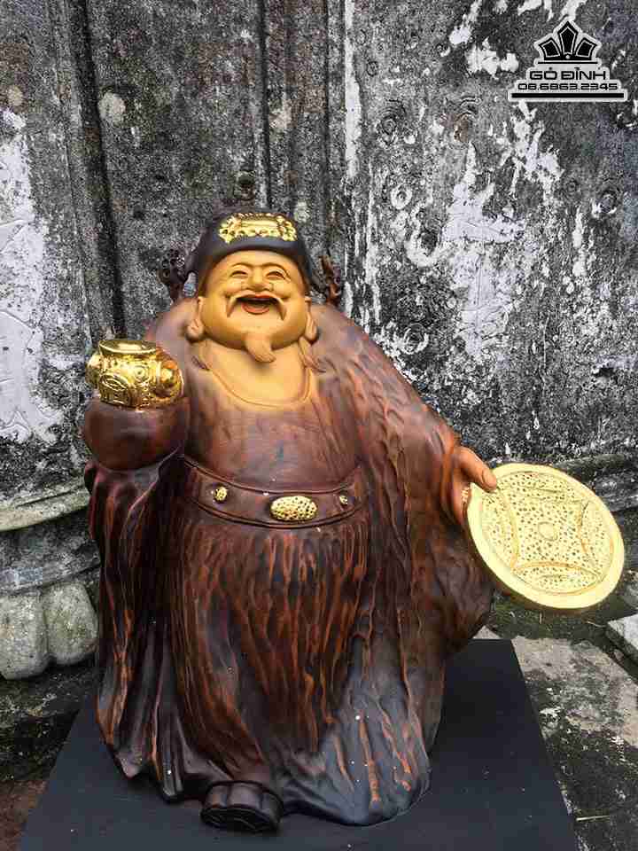 Tuong-Than-Tai-Go-Bach-Xanh