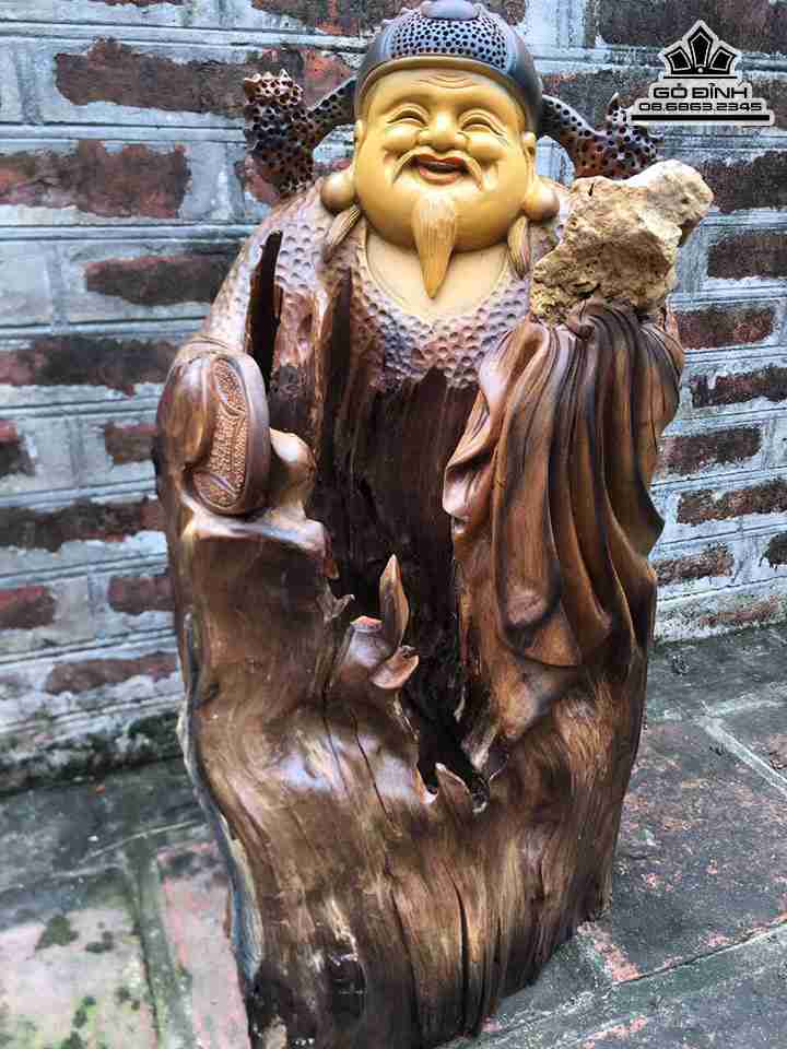 Tuong-Than-Tai-Go-Bach-Xanh-