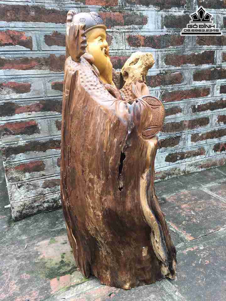 Tuong-Than-Tai-Go-Bach-Xanh