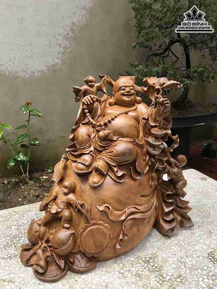 Tuong-Phat-Di-Lac-Ngoi-Bao-Tien-Go-Xa-Xi-Gu-Huong